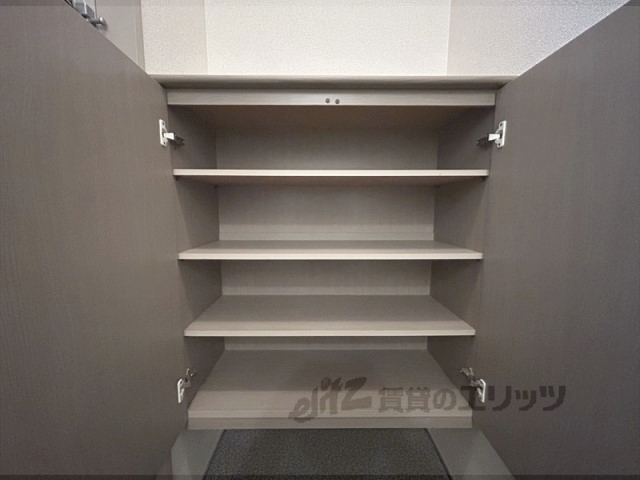 収納　下駄箱
