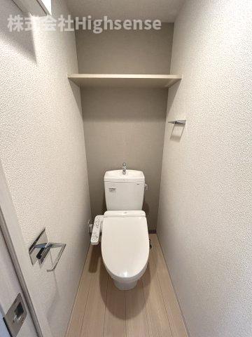 トイレ　清潔感のあるトイレです