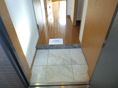 玄関　参考写真