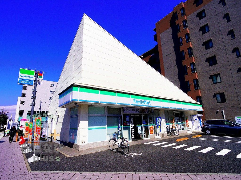 コンビニ　ファミリーマート東久留米本町店（コンビニ）まで340m