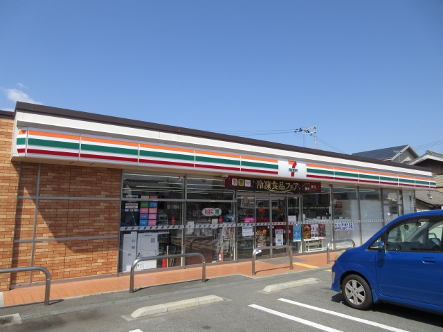 コンビニ　セブン－イレブン　小野本町店（コンビニ）まで500m