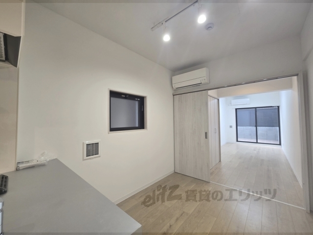 居室・リビング　洋室