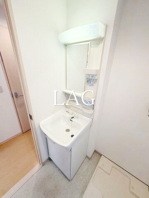 洗面設備　洗面台です。