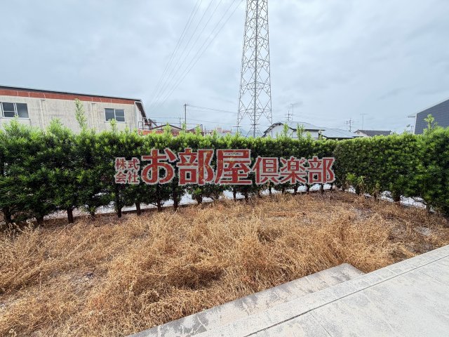 バルコニー　陽当たり良好なバルコニーです