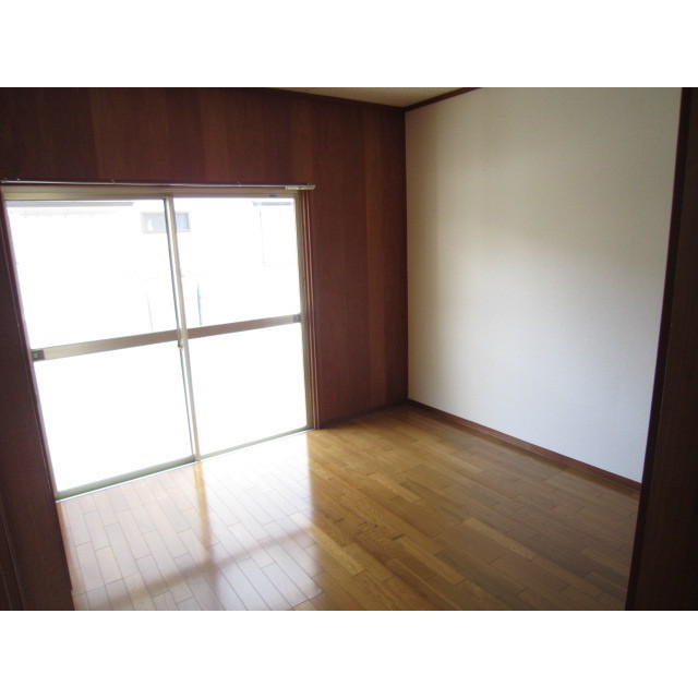 居室・リビング　洋室６帖♪