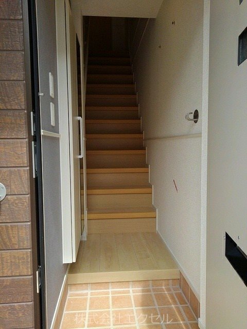 玄関　シューズボックス完備です。