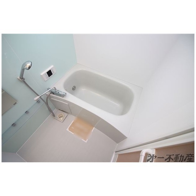 バス・シャワールーム　浴室