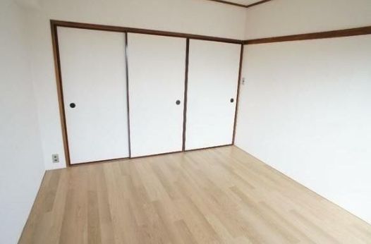 居室・リビング　居間です