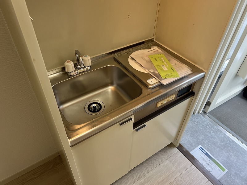 キッチン　コンパクトなキッチンで掃除もラクラク