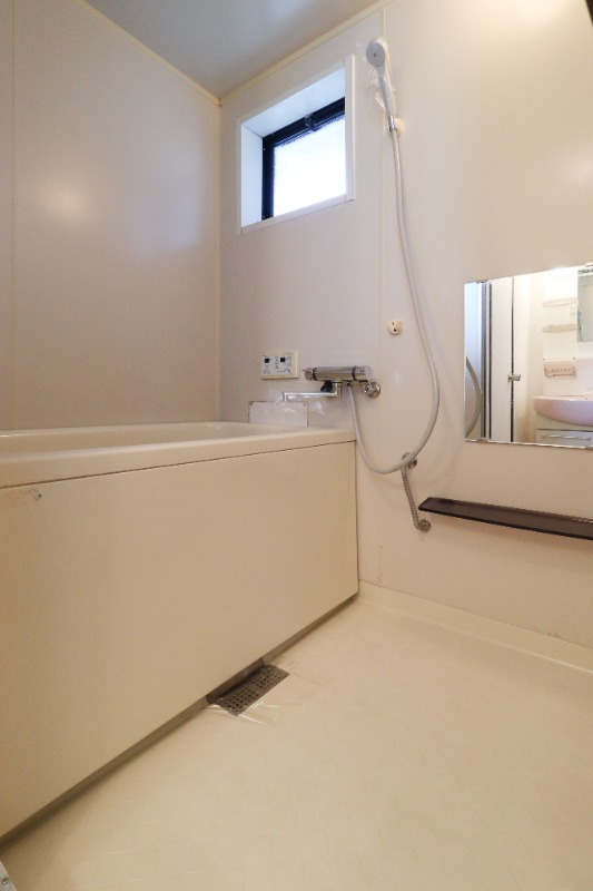 バス・シャワールーム　図面と現状に相違がある場合には現状を優先