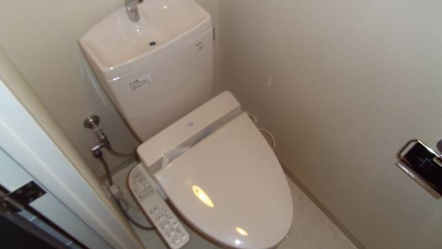 トイレ　トイレ