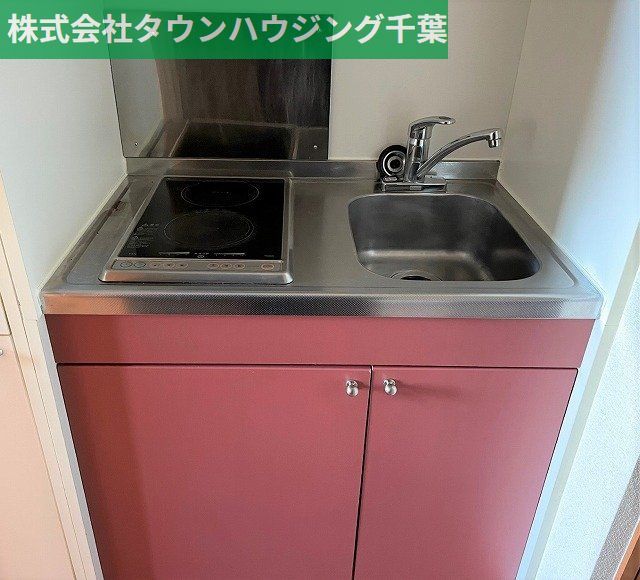 京成本線 志津駅 徒歩15分 2階建 築21年のキッチン写真