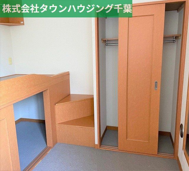 京成本線 志津駅 徒歩15分 2階建 築21年の内装写真