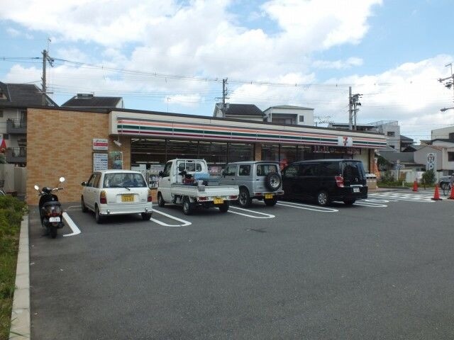 コンビニ　セブンイレブン大阪木川西淀川通店（コンビニ）まで346m
