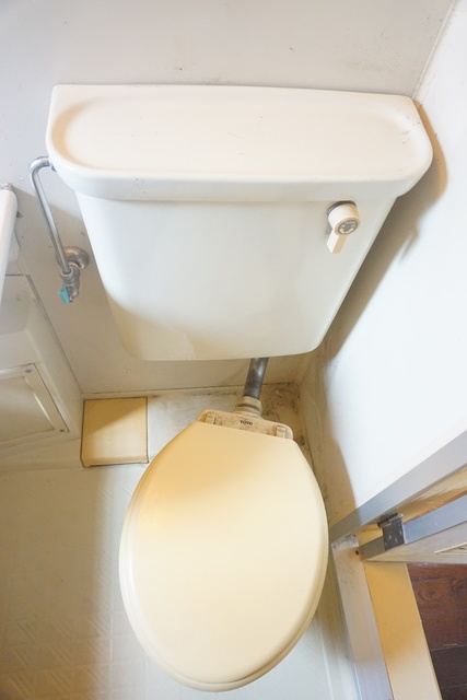 トイレ　清潔感ある洋式トイレです☆お掃除も楽々です！！