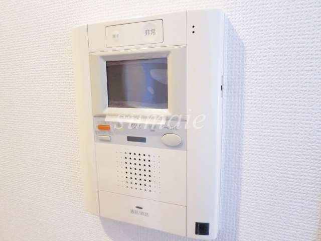 セキュリティ　モニタ付インターホン完備です☆