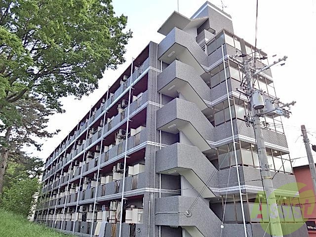 建物外観　豊中市服部本町「カインドネス服部」