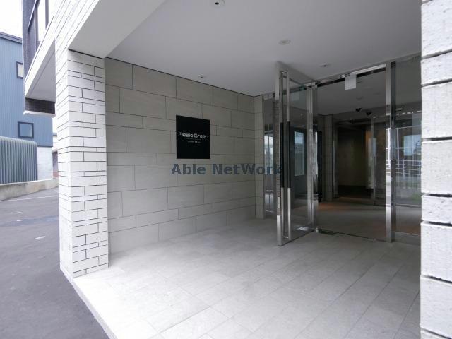 エントランス　エントランス部分