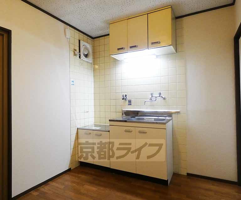 キッチン　広めのキッチンです。