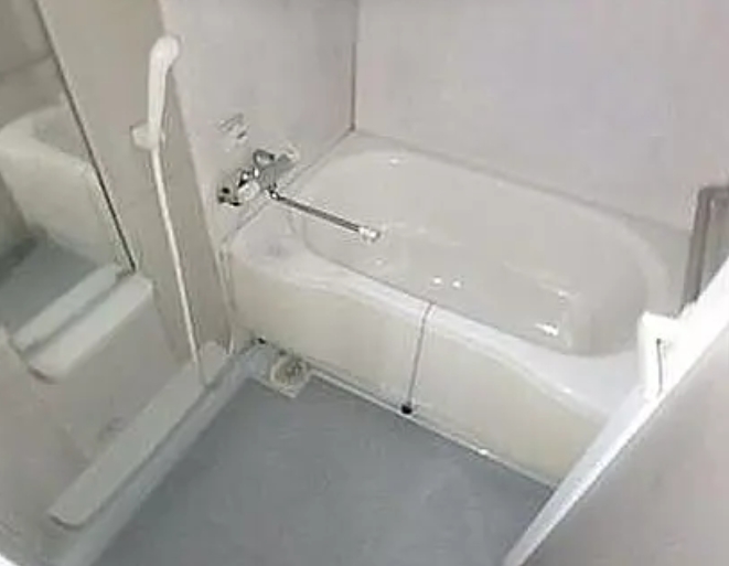 バス・シャワールーム　風呂