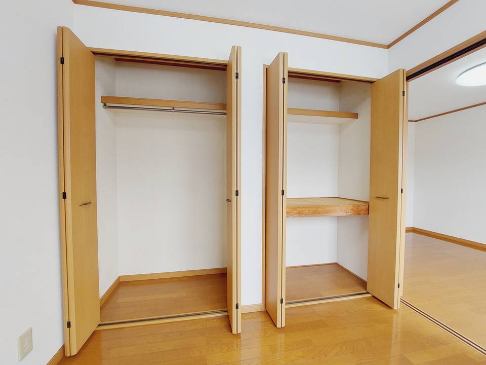 収納　クローゼット