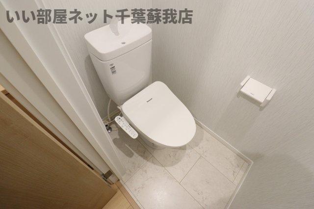 トイレ　落ち着いたトイレです