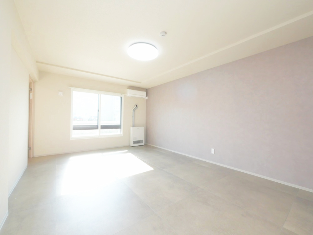 居室・リビング　明るいリビング☆