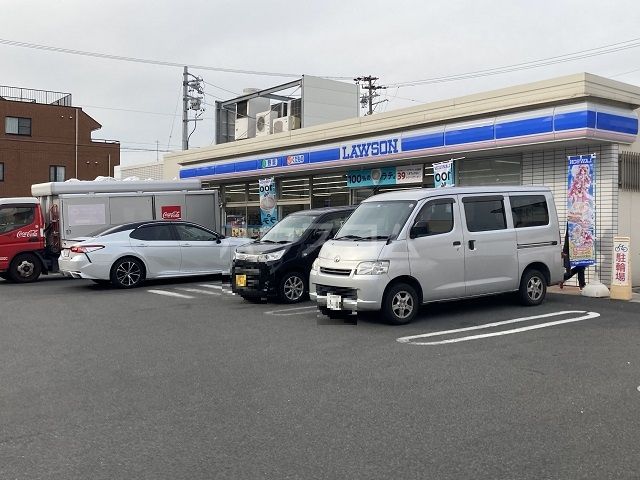 コンビニ　ローソン　中村草薙町店（コンビニ）まで593m