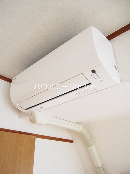 その他　エアコン付きです。※参考写真は別号室です。