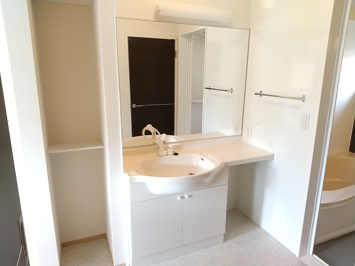 洗面設備　洗髪洗面化粧台