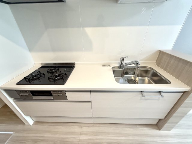 キッチン　ガスコンロ付きのシステムキッチン☆