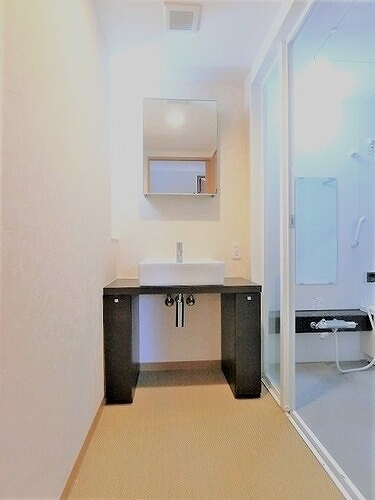 洗面設備　洗面台　※2022年2月撮影