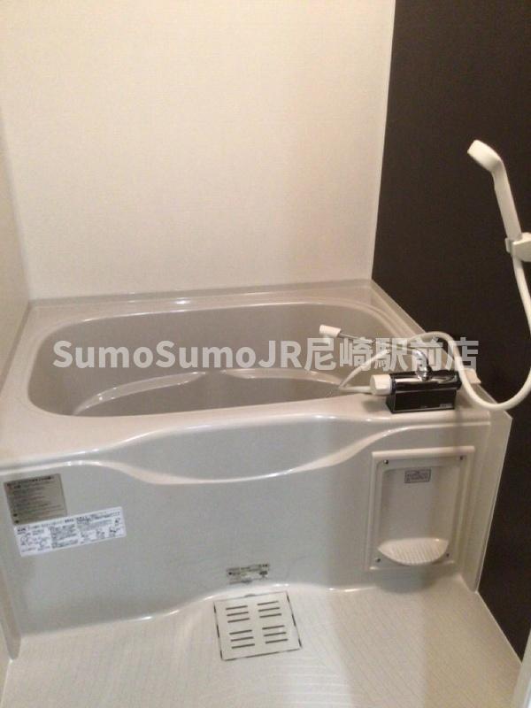 バス・シャワールーム　お風呂で日々の疲れを落としましょう