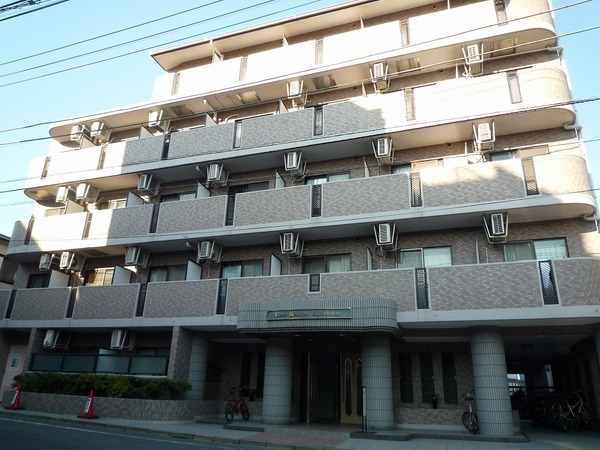 建物外観　おしゃれな外観です