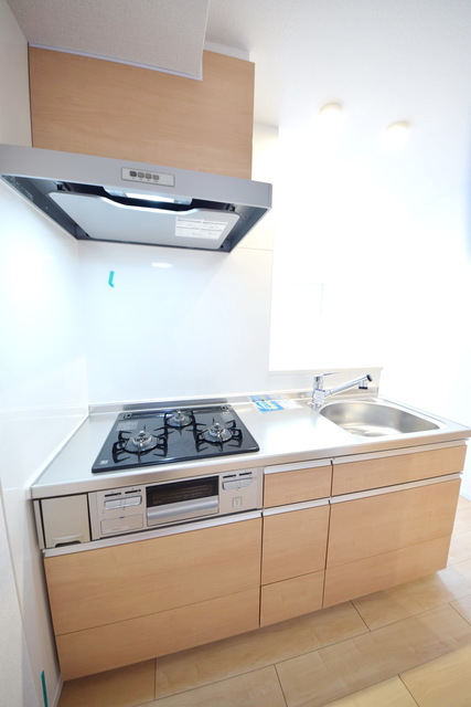 キッチン　～晩ご飯作らなきゃっ～