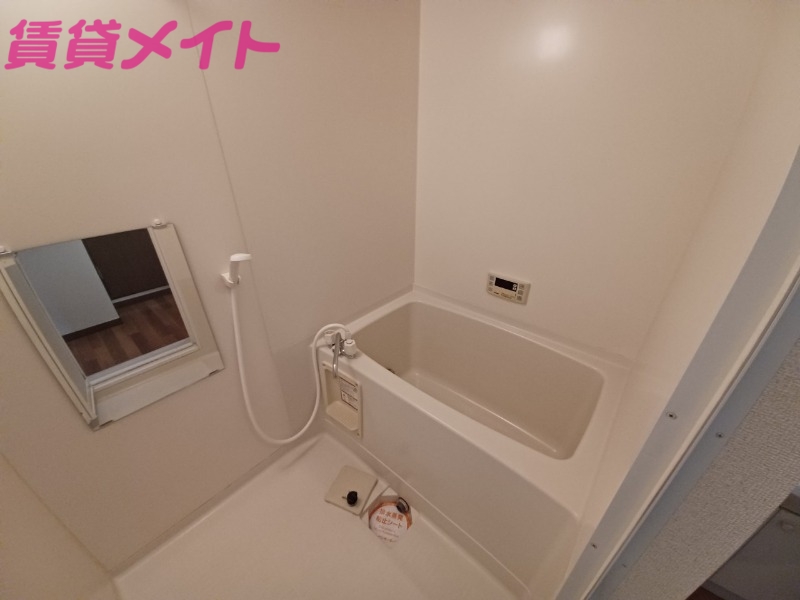 バス・シャワールーム　別部屋参考写真です