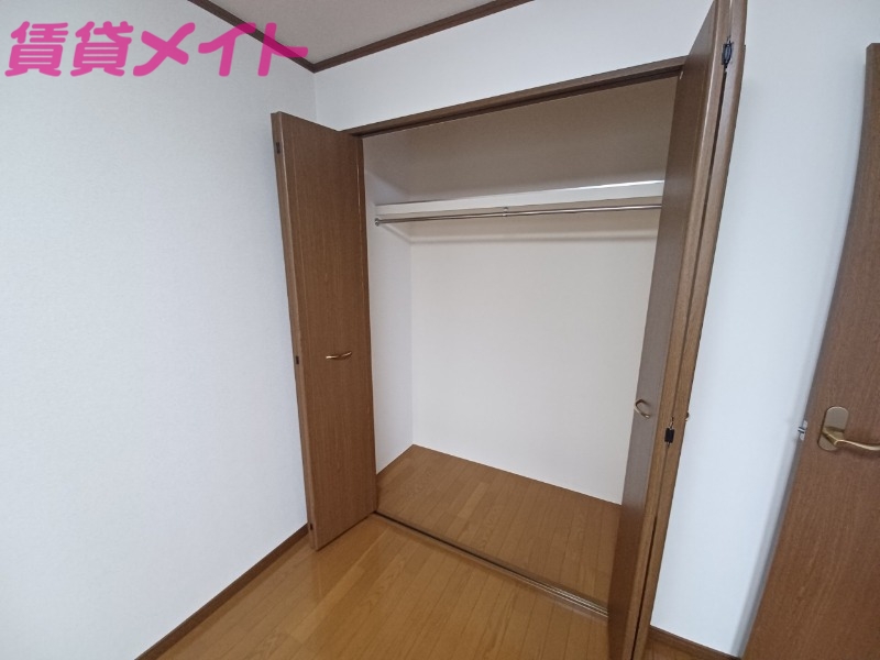 収納　別部屋参考写真です