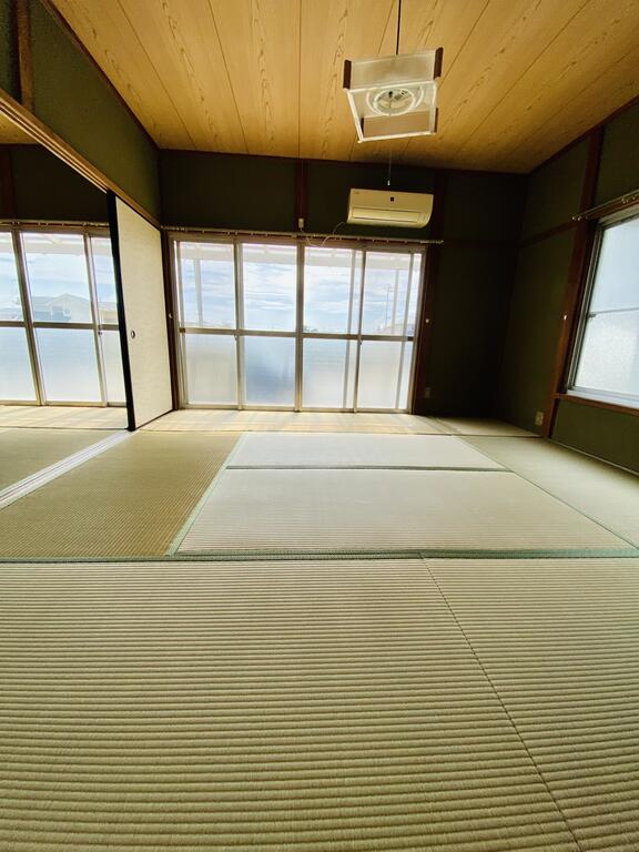 居室・リビング　和室6畳　エアコン付