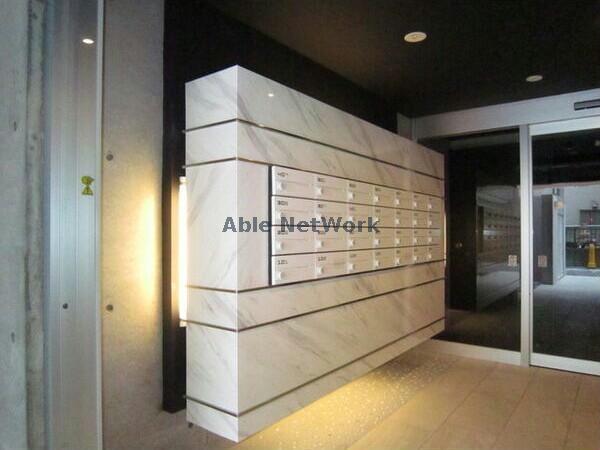 エントランス　エントランス部分