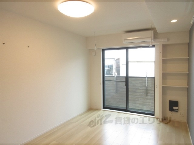 居室・リビング　洋室