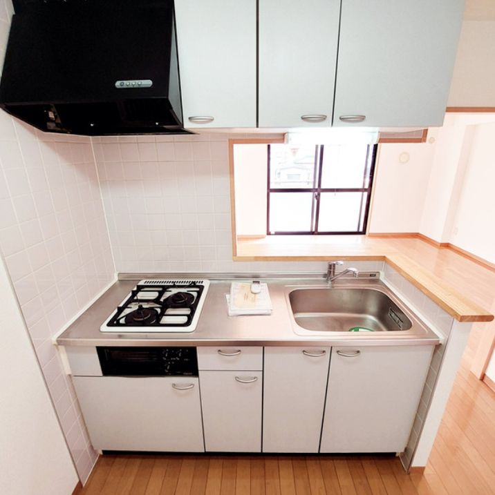 キッチン　※別号室の参考写真です。