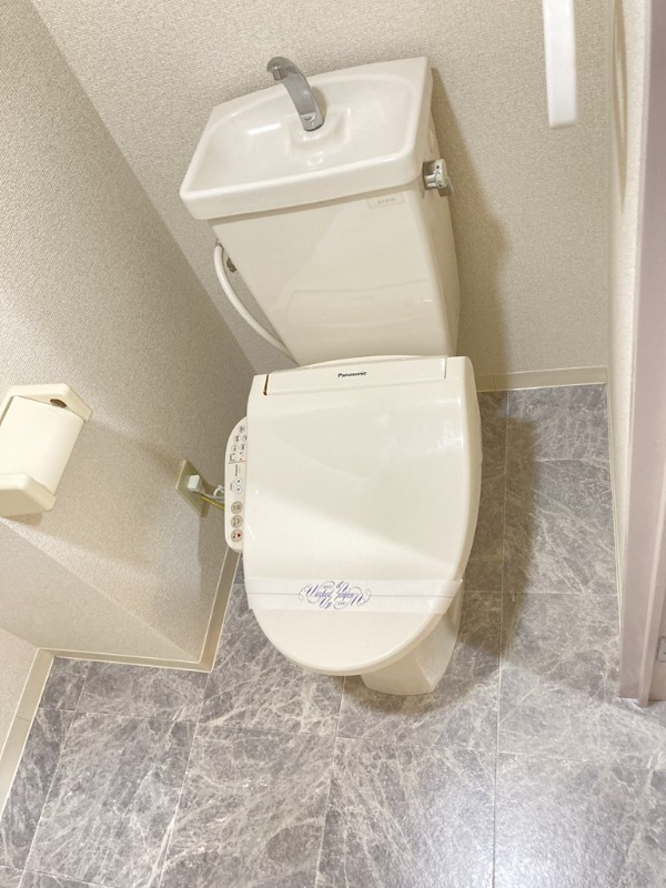 トイレ　シャワートイレ