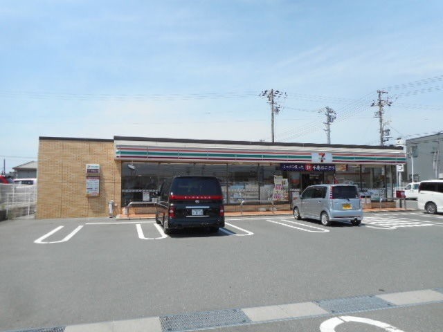 コンビニ　セブンイレブン浜松貴平町店（コンビニ）まで564m