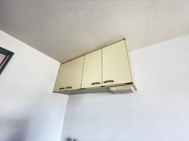 収納　キッチン上の収納です