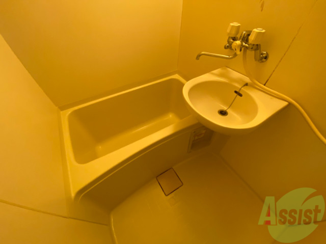 バス・シャワールーム　綺麗な浴槽、まったり出来て疲れも取れますね！