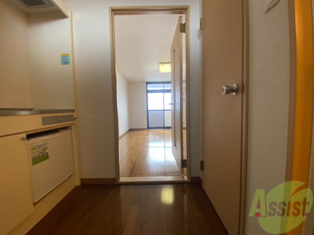 玄関　綺麗な玄関。日差しが入り、帰りが楽しくなりますね！