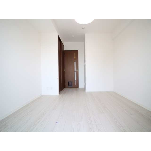 その他部屋・スペース　洋室約６．１帖