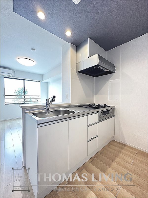 キッチン　反転間取りの可能性あり