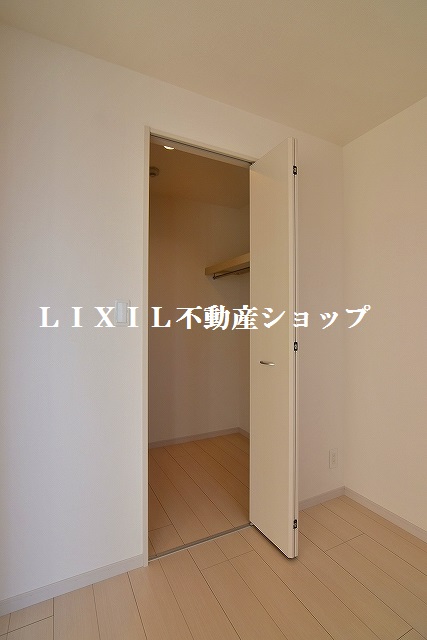 収納　洋室のクローゼットです。