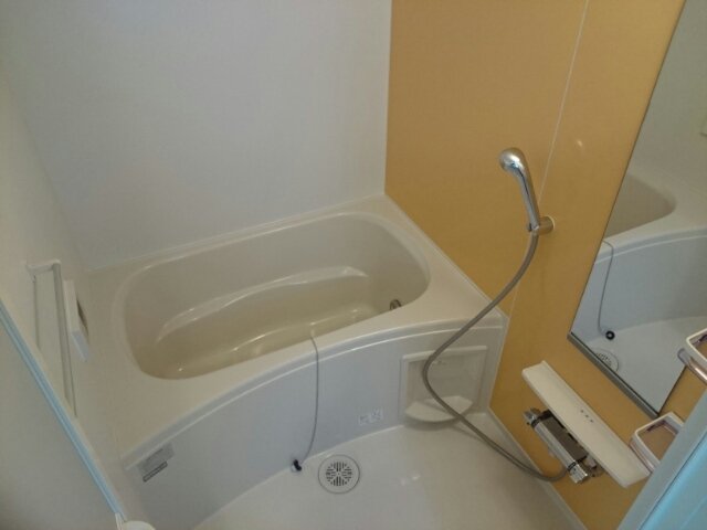 バス・シャワールーム　日々の疲れを癒すお風呂付です
